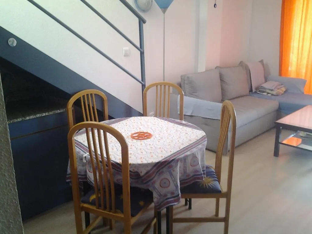 Rvhotels Port Canigo Roses 2*,  Spain