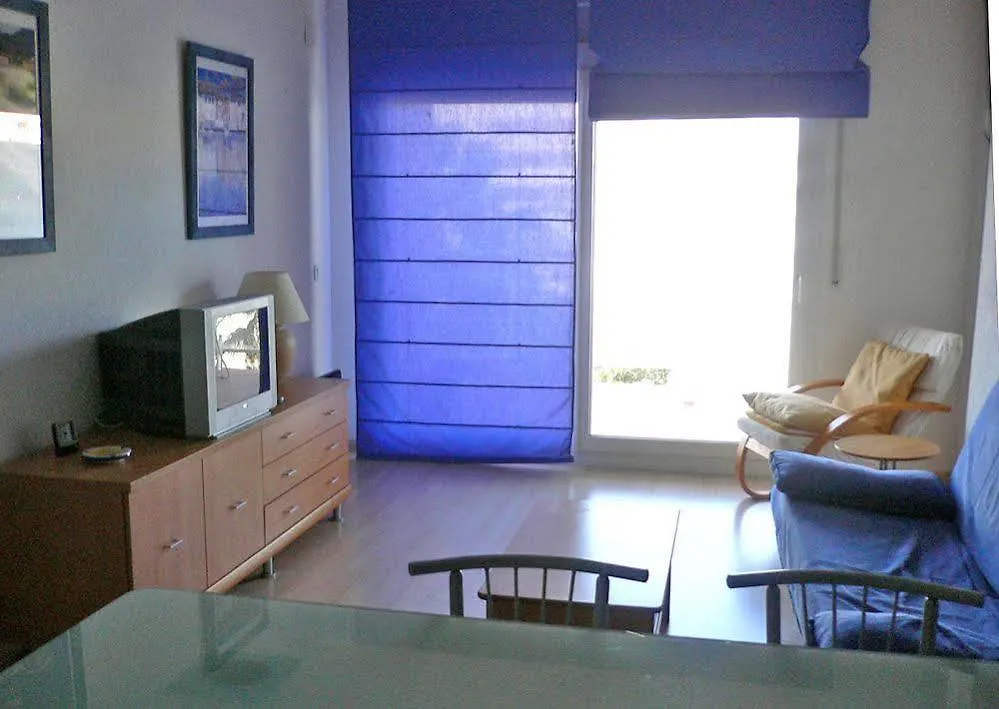 Rvhotels Port Canigo Roses 2*,  Spain