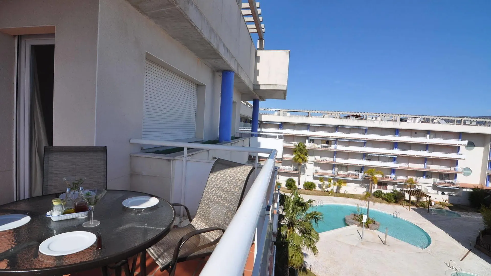 Rvhotels Port Canigo Roses Aparthotel